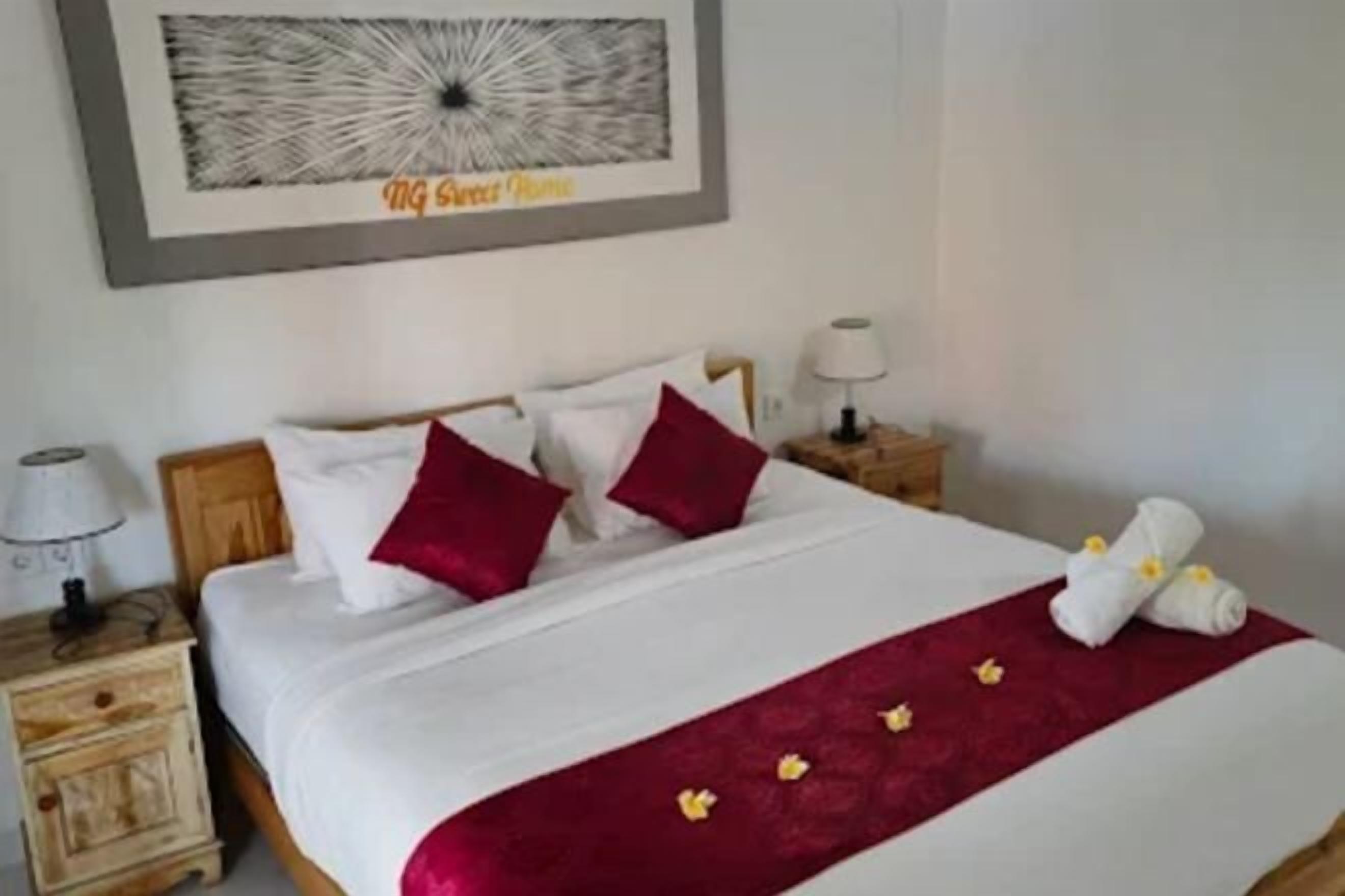 Minibar, escritorio, espacio para trabajar con laptop y wifi gratis 