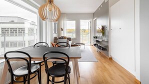 Business Apartment, 1 Double Bed with Sofa bed, Balcony - City Living Umami (Sundbyberg)