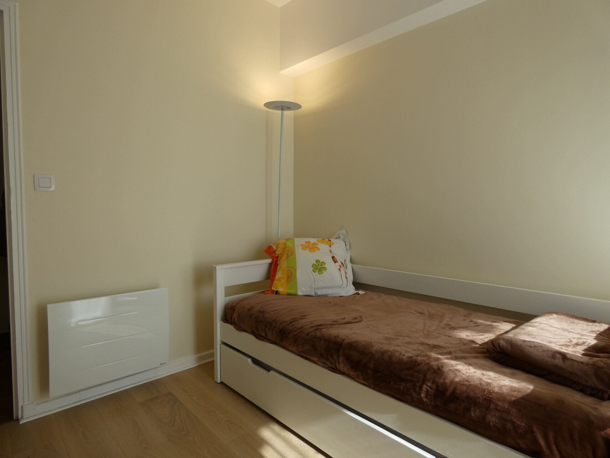 4 chambres, fer et planche à repasser, Wi-Fi gratuit, draps fournis
