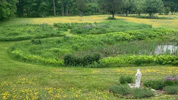 Enceinte de lâhĂ©bergement