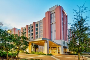 Exterior - Fairfield by Marriott Inn & Suites Orlando at FLAMINGO CROSSINGS(r) Town Center (Winter Garden)