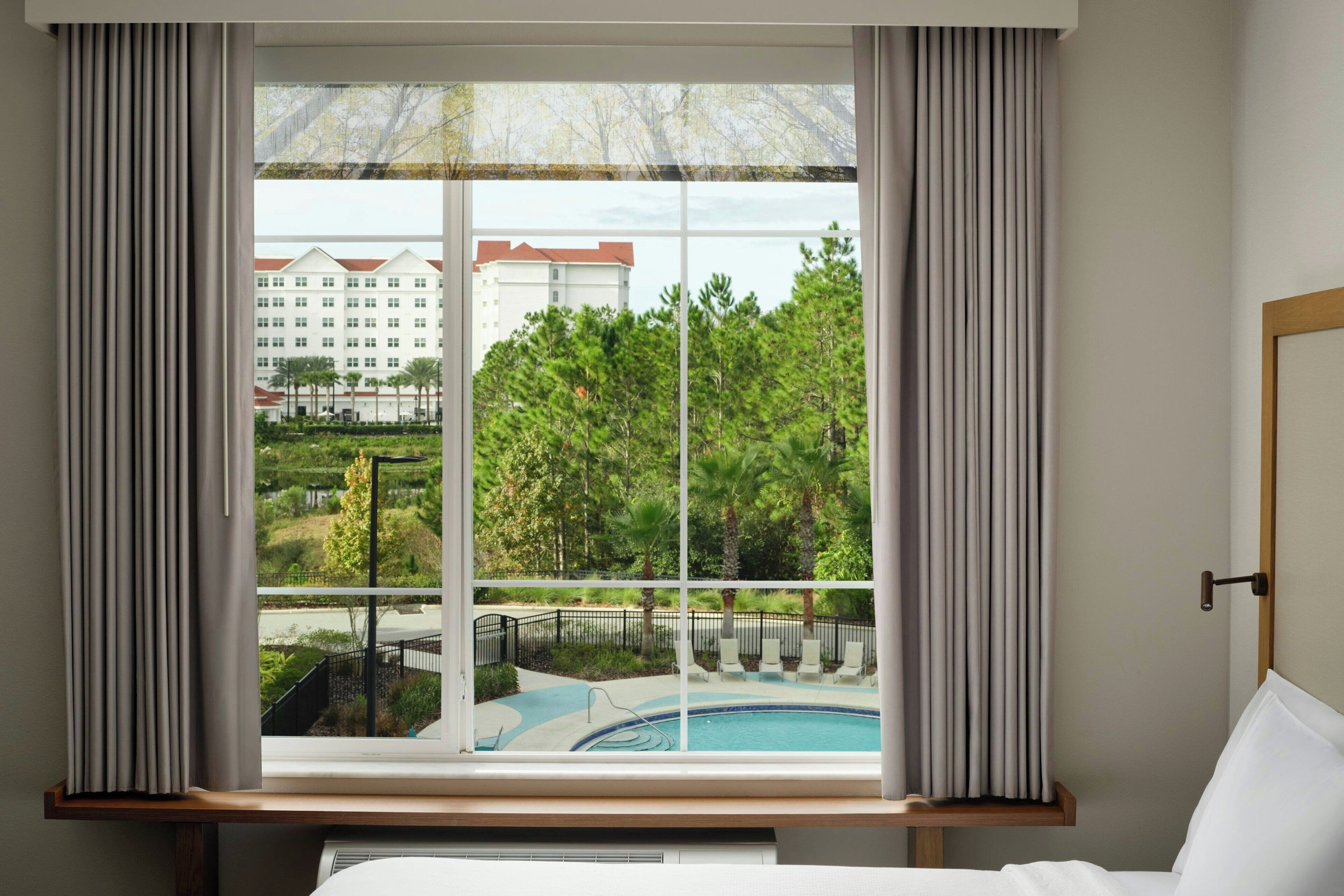 Foto - Fairfield by Marriott Inn & Suites Orlando at FLAMINGO CROSSINGS® Town Center