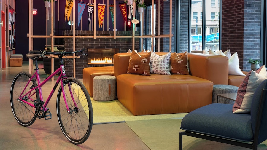 Moxy Portland Downtown