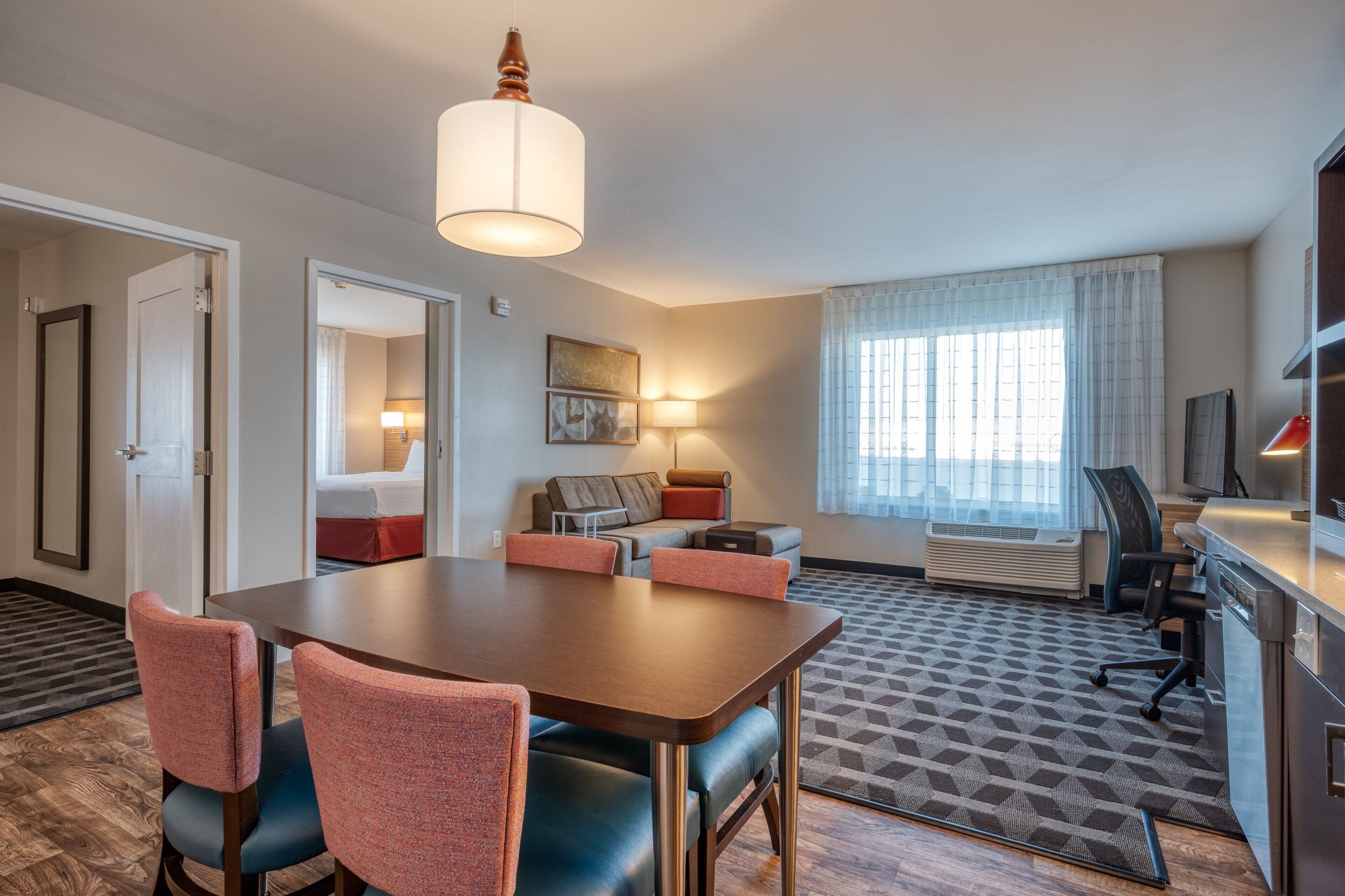 Photo - TownePlace Suites by Marriott Indianapolis Airport