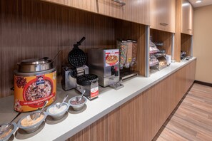 Desayuno para llevar gratuito y diario