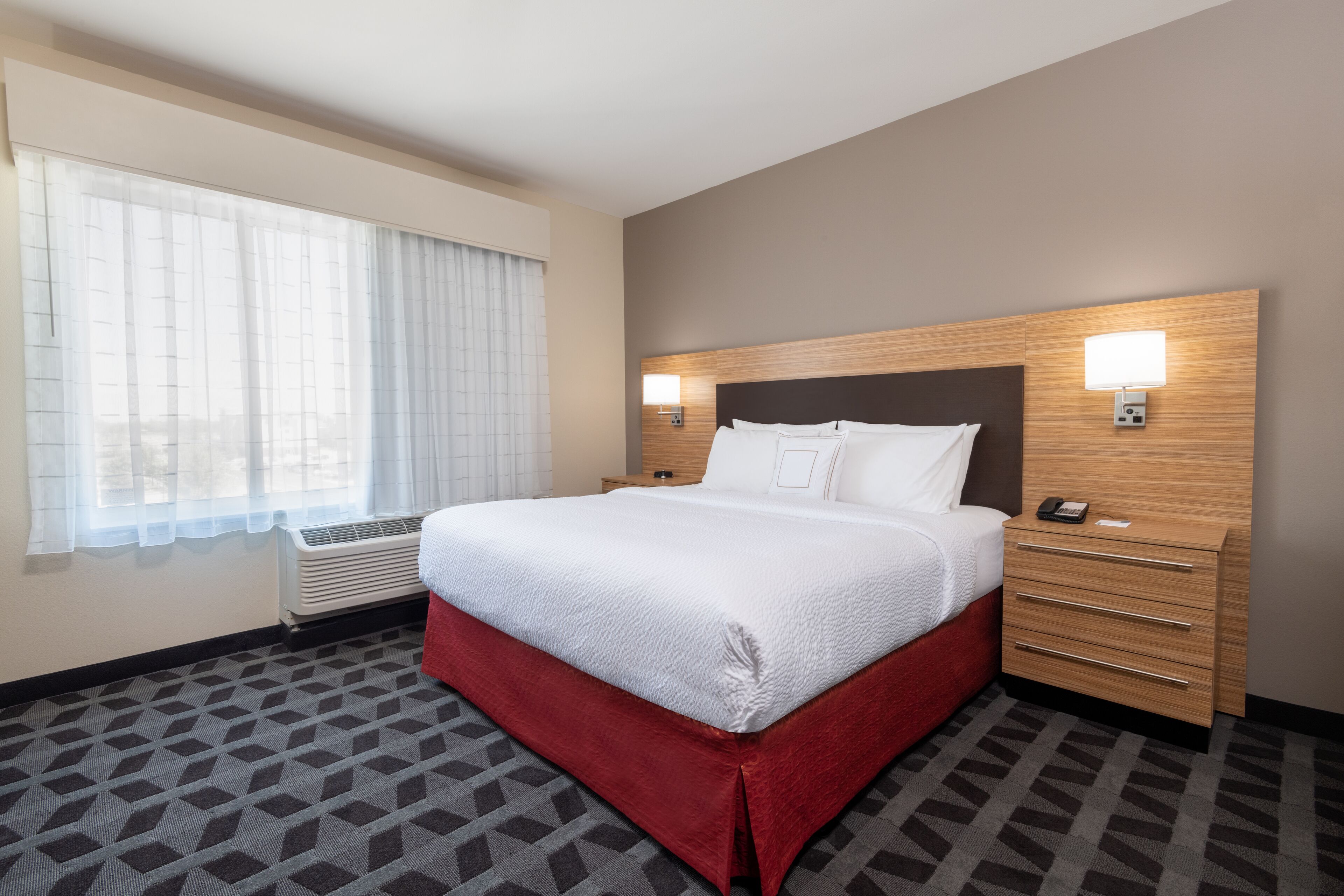 Photo - TownePlace Suites by Marriott Indianapolis Airport
