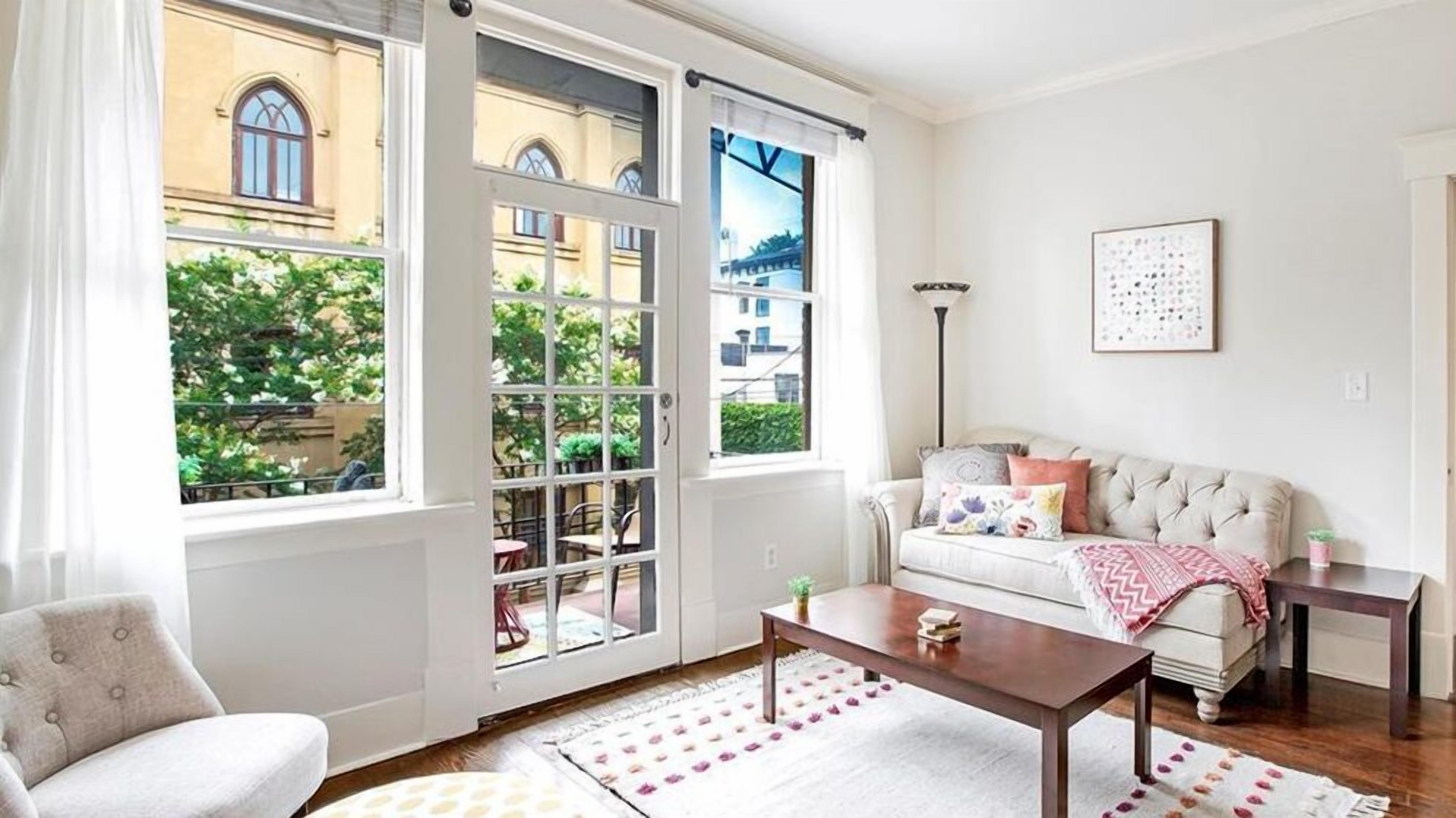 TV, peis og DVD-spiller