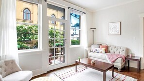 TV, fireplace, DVD player