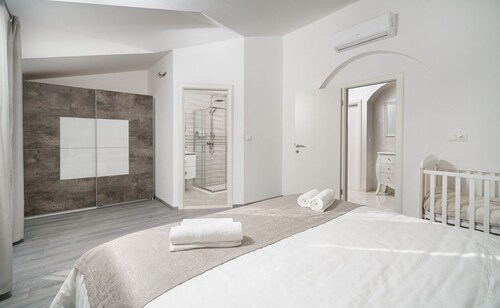 Luxury Villa Rosalia