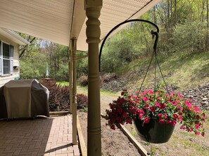 Property grounds - Unwind in Bristol, NY (Bloomfield)