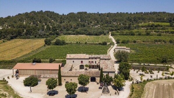 Exterior - Merlot (Robion)