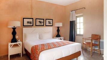 2 dormitorios, tabla de planchar con plancha, wifi