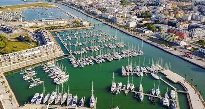 Art-inspired modern apartment near Lagos marina and beaches