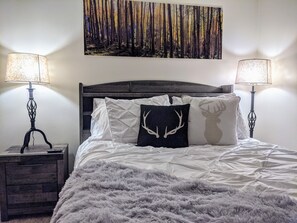 3 chambres, fer et planche à repasser, Wi-Fi gratuit, draps fournis