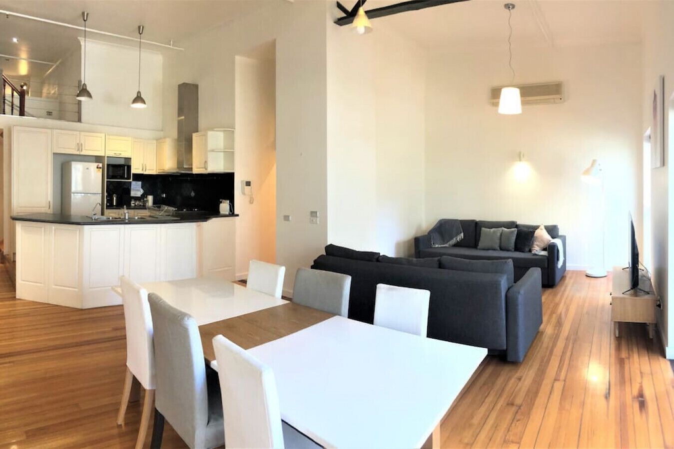 They don't make apartments like this anymore!