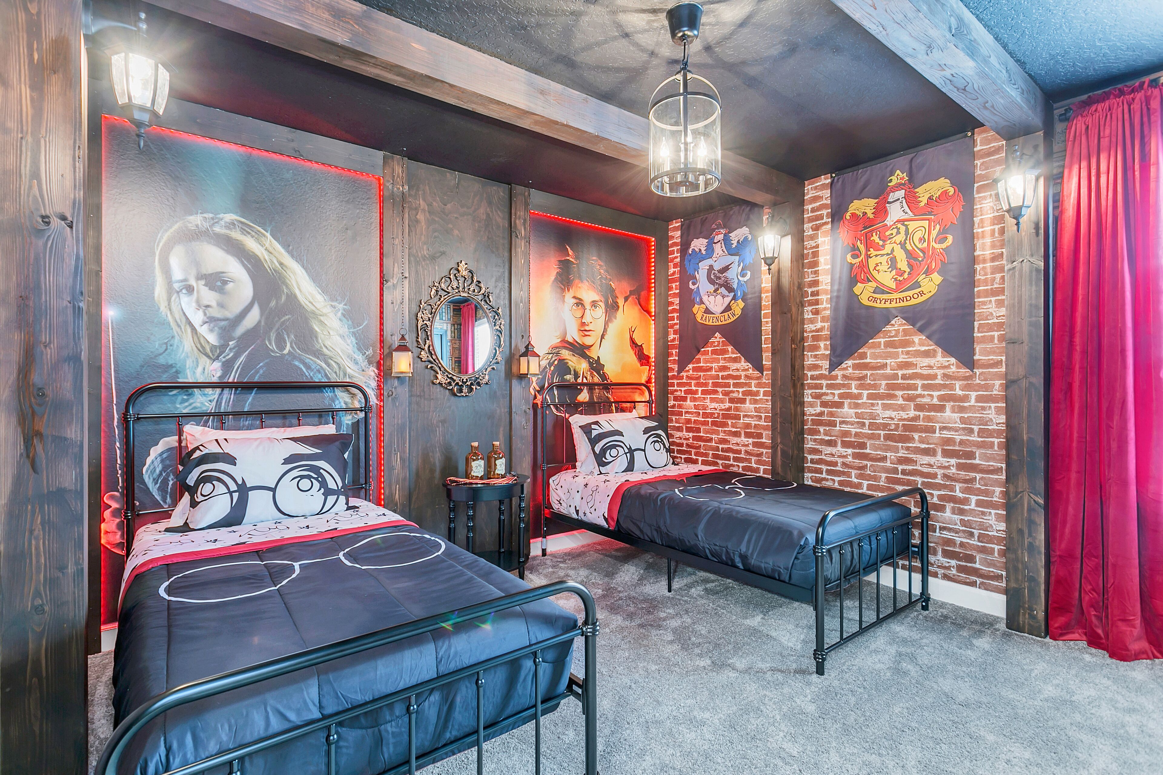 9 slaapkamers, een strijkplank/strijkijzer, gratis wifi, beddengoed