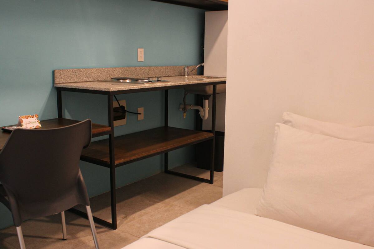 Basic Single Room | WiFi (free)
