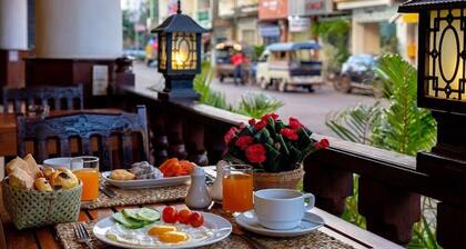 Pakse Hotel