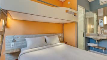 Standard Room, Multiple Beds