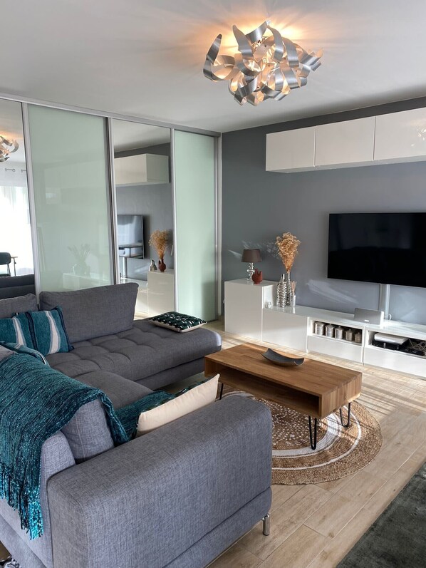 Smart TV, stereo, printers - Apartment Les Eucalyptus Cannes (Cannes)