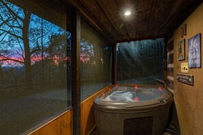 Baignoire à remous intérieure