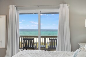 4 bedrooms, WiFi, bed sheets