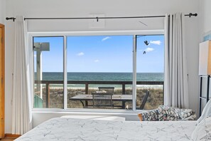 4 bedrooms, WiFi, bed sheets