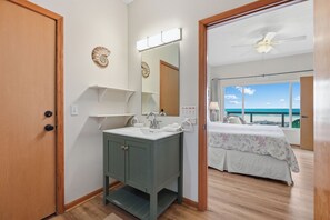 4 habitaciones, wifi gratis y ropa de cama 