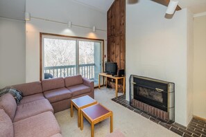 Appart'hôtel, plusieurs lits (Whiffletree A7) | Salle de séjour