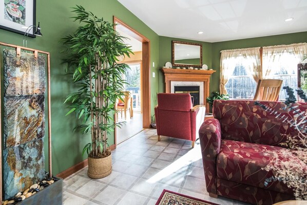 ハウス ベッド (複数台) (Robin's Nest) | 内装