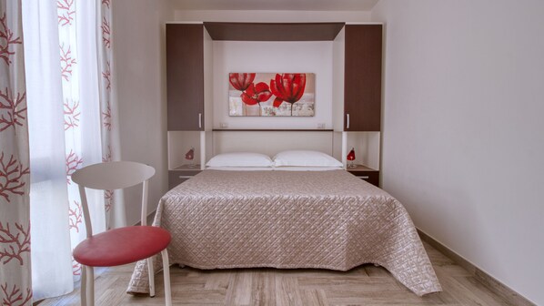 1 chambre, literie fournie