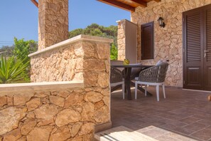 Outdoor dining - Il Corallo - Bilo 3 I (Lampedusa)