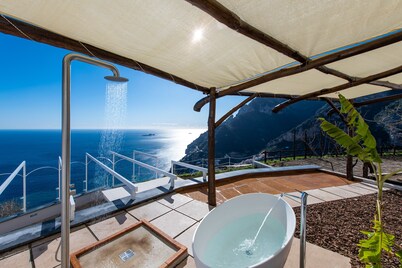 VILLA LA TAGLIATA  AMAZING VIEW FREE BREAKFAST @ OUR RESTAURANT LA TAGLIATA 