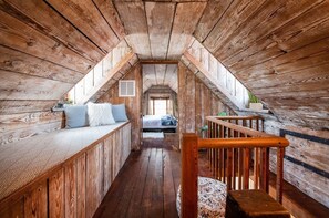 4 Schlafzimmer, Bügeleisen/Bügelbrett, Reisekinderbett, WLAN