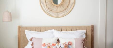 2 bedrooms, iron/ironing board, travel cot, WiFi