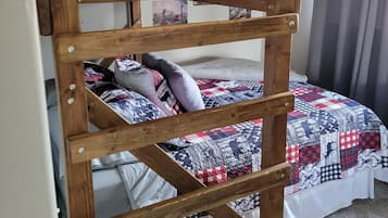 2 Schlafzimmer, kostenloses WLAN, BettwÀsche