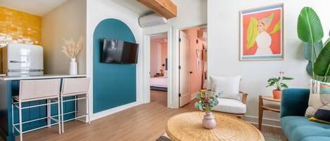 Télévision, espaces bureaux