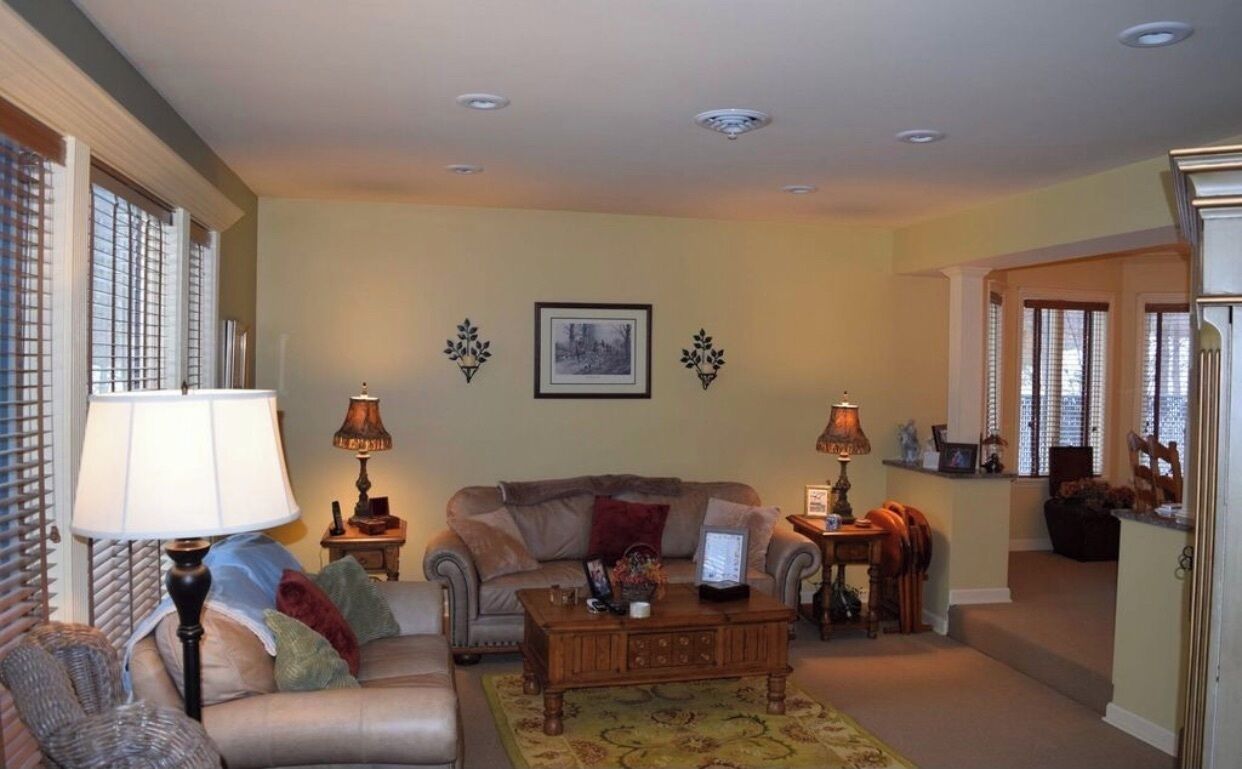 Smart TV, fireplace, DVD player, offices