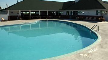 Seasonal outdoor pool