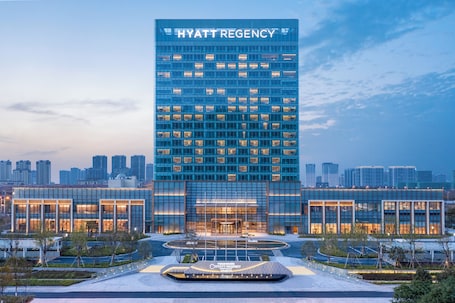Exterior. Hyatt Regency Ningbo Hangzhou Bay