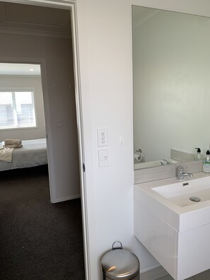 3 Schlafzimmer, WLAN, Bettwäsche
