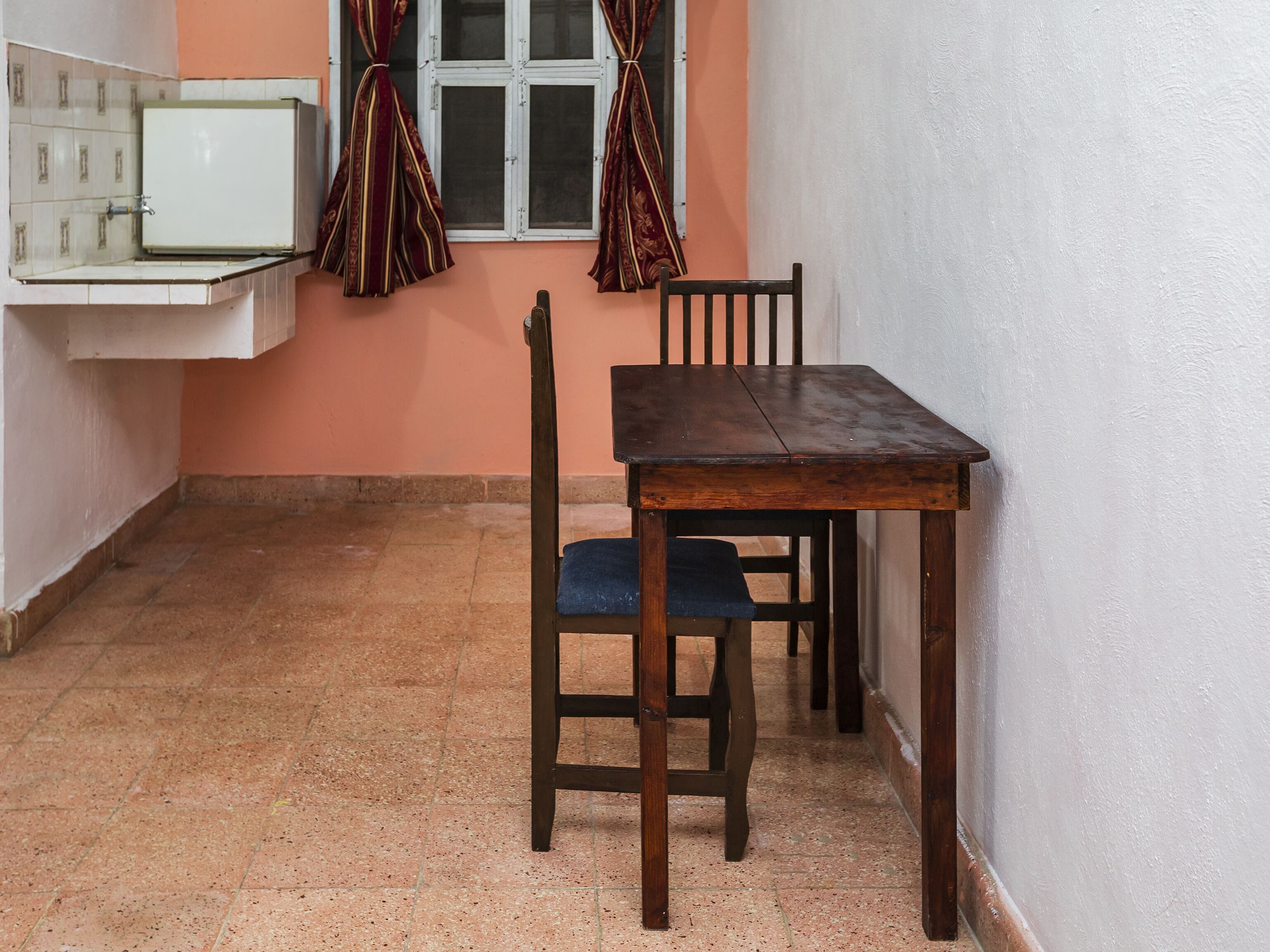 1 bedroom, individually furnished, laptop workspace, blackout curtains