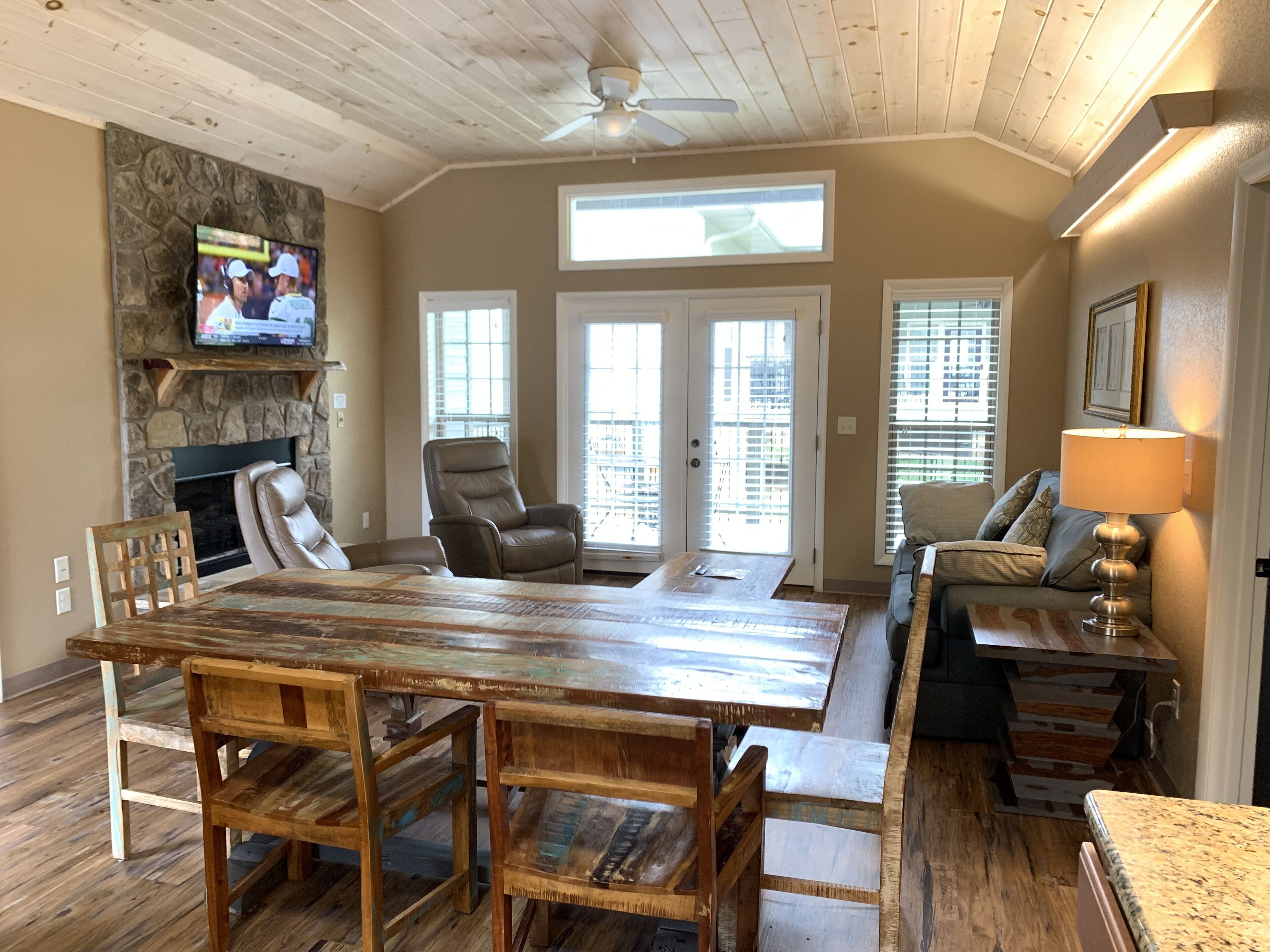 Cottage | Living area | 42-inch Smart TV with cable channels, TV, fireplace