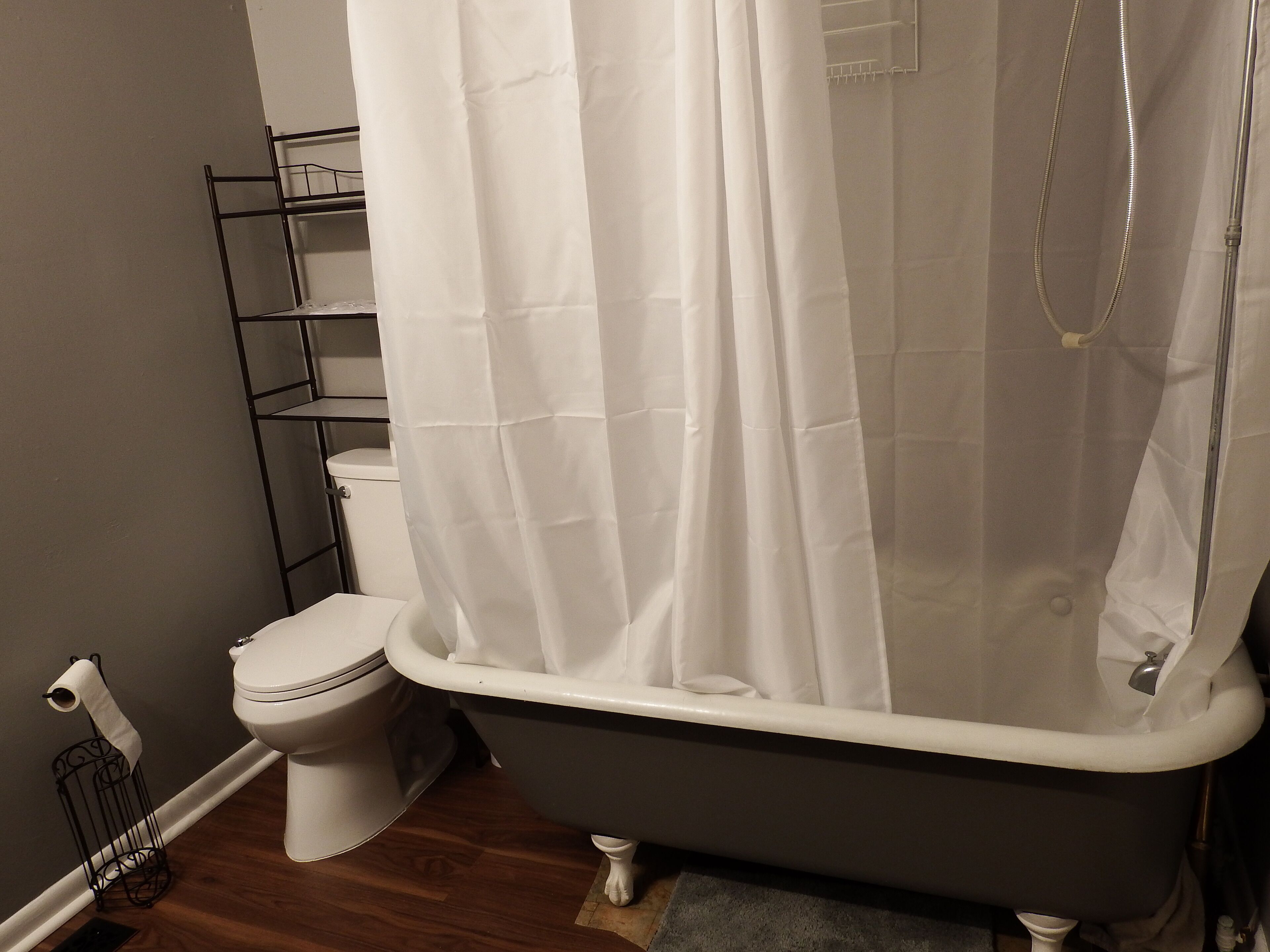 Dusche, Haartrockner, Bidet, Handtücher