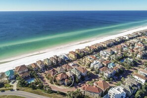 House, 5 Bedrooms | Beach