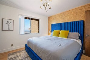 4 bedrooms, iron/ironing board, travel cot, WiFi