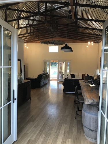 Dry Creek Ranch ~ Pool, HotTub, & Game Barn!