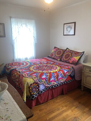 3 bedrooms, free WiFi, bed sheets - Little Bay Waterfront Retreat (White Stone)