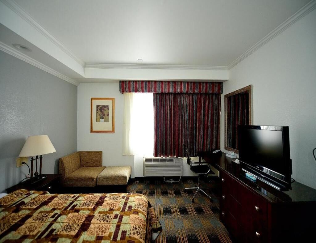 1 bedroom, iron/ironing board, free WiFi, wheelchair access