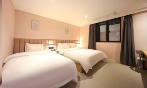 1 bedroom, desk, laptop workspace, blackout curtains